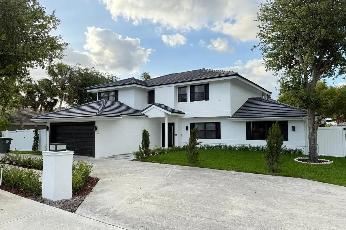 1401 SW 18th St, Boca Raton: photo 1 of 42