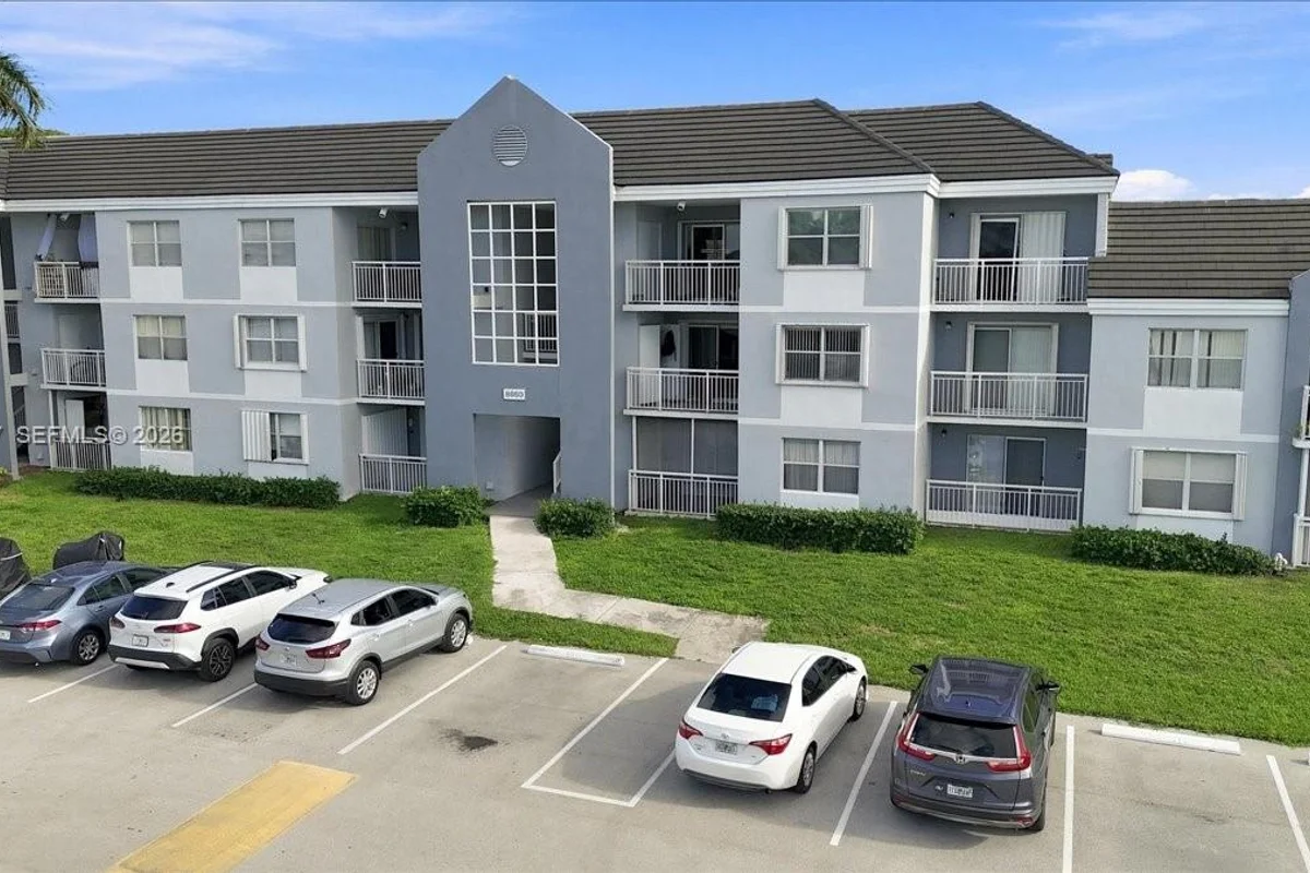 8660 SW 212th St #306, Cutler Bay: photo 1 of 47