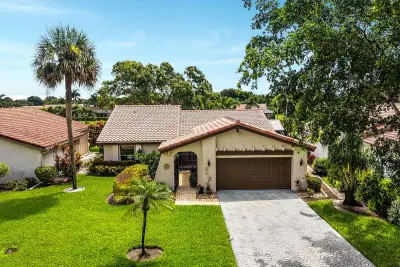 5569 Lakeview Mews Dr, Boynton Beach: photo 1 of 50