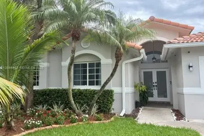 16850 Crestview Ln, Weston: photo 1 of 65