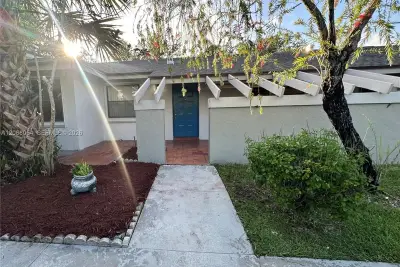 2902 SW 21st Ter #301C, Delray Beach: photo 1 of 41