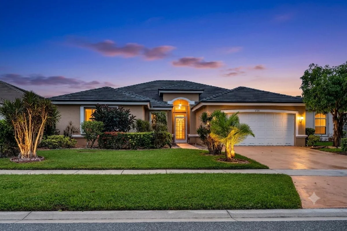 6783 Las Colinas Ct, Lake Worth: photo 1 of 21