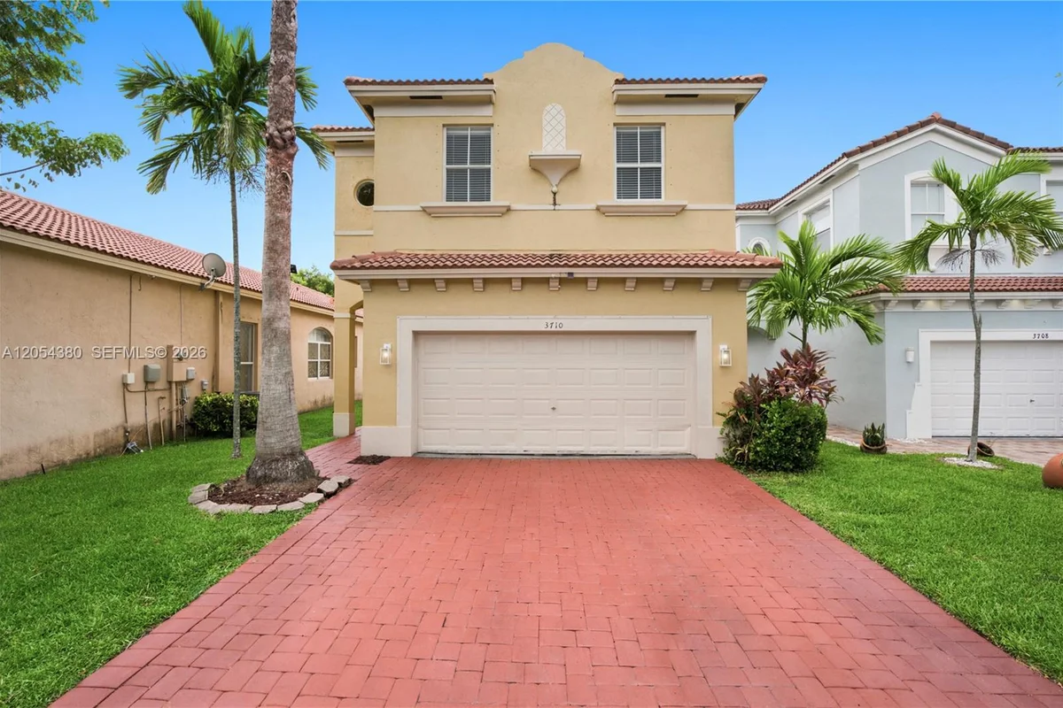 3710 NE 22nd Pl, Homestead: photo 1 of 21