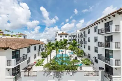 8390 SW 72nd Ave #521, Miami: photo 1 of 27