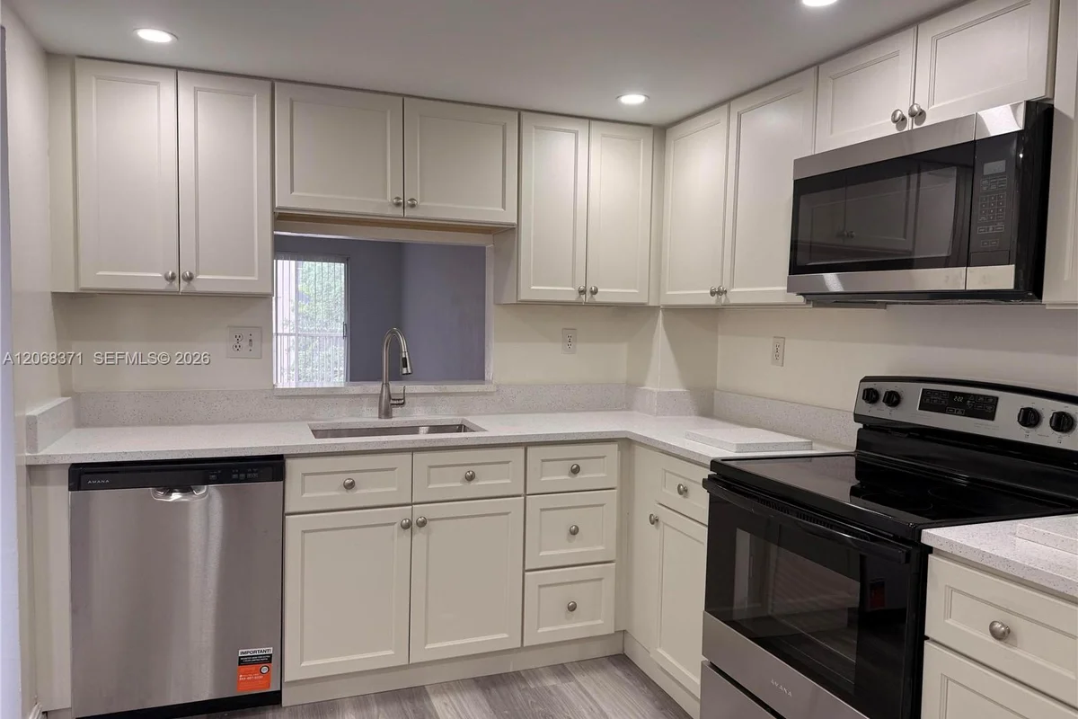 1200 NW 87th Ave #413, Coral Springs: photo 1 of 23