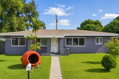 3271 NW 173rd Ter, Miami Gardens: photo 1 of 40