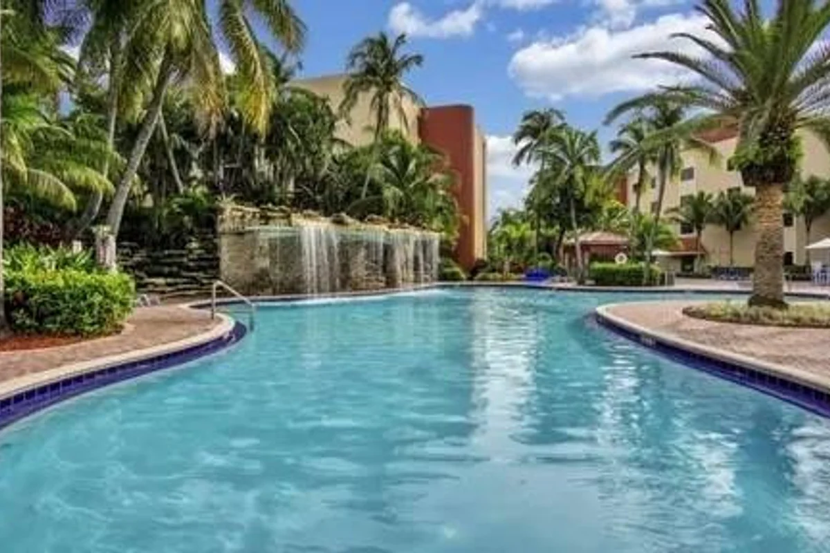 9517 Fontainebleau Blvd #521-428, Miami: photo 1 of 19