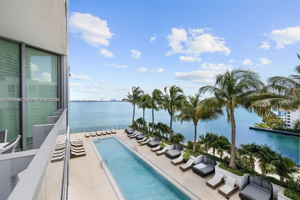 2900 NE 7th Ave #809, Miami: photo 1 of 34