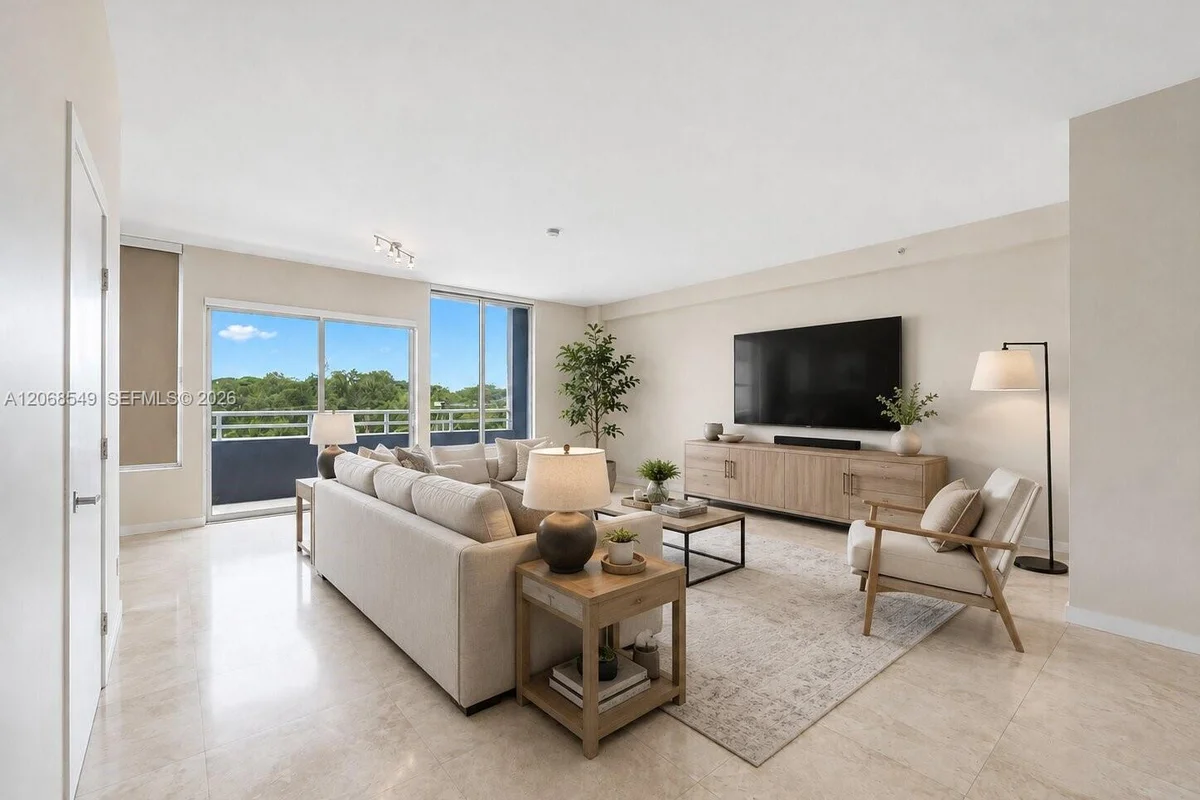 3250 Grand Ave #406, Miami: photo 1 of 24