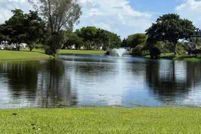 1033 Farnham O, Deerfield Beach: photo 1 of 1