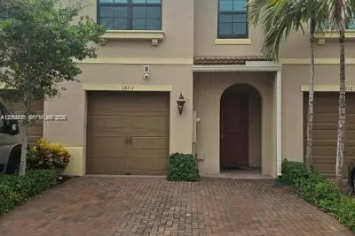 10111 Akenside Dr, Boca Raton: photo 1 of 9