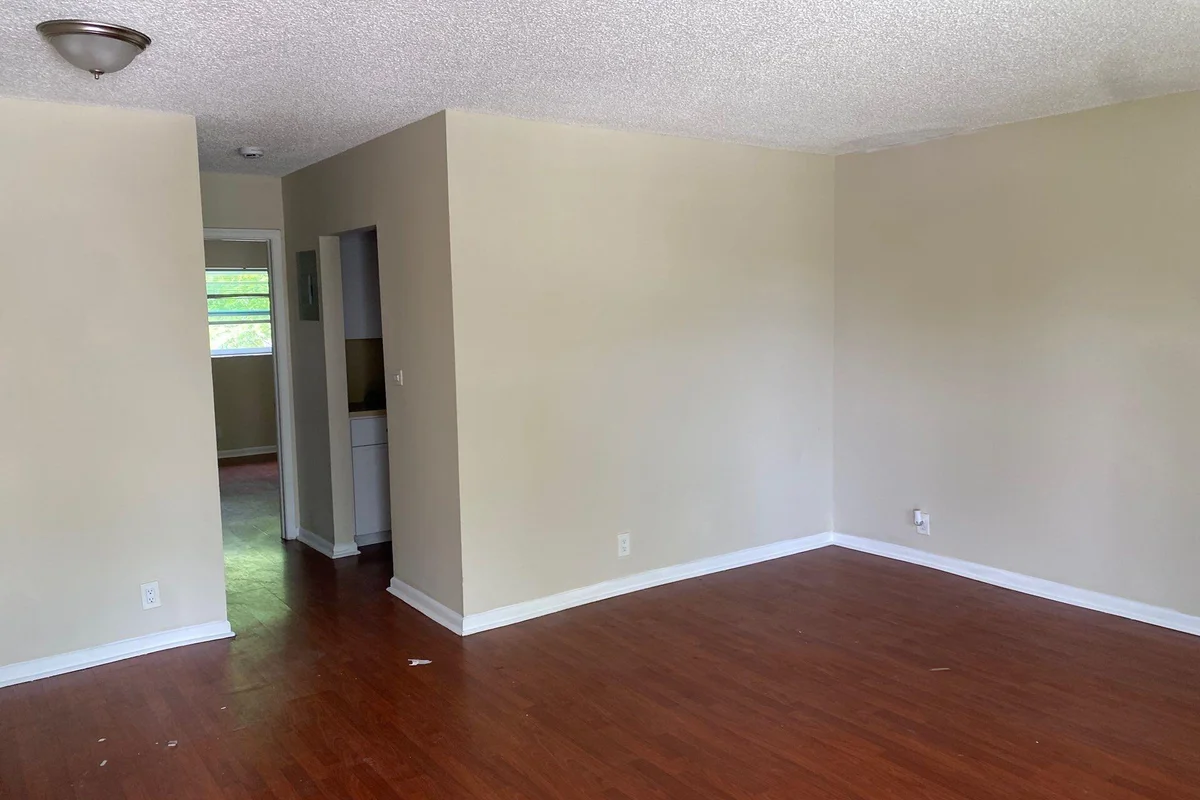 403 NW 32nd Ct #205, Pompano Beach: photo 1 of 11