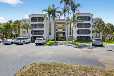6342 Longboat Ln W #201, Boca Raton: photo 1 of 29