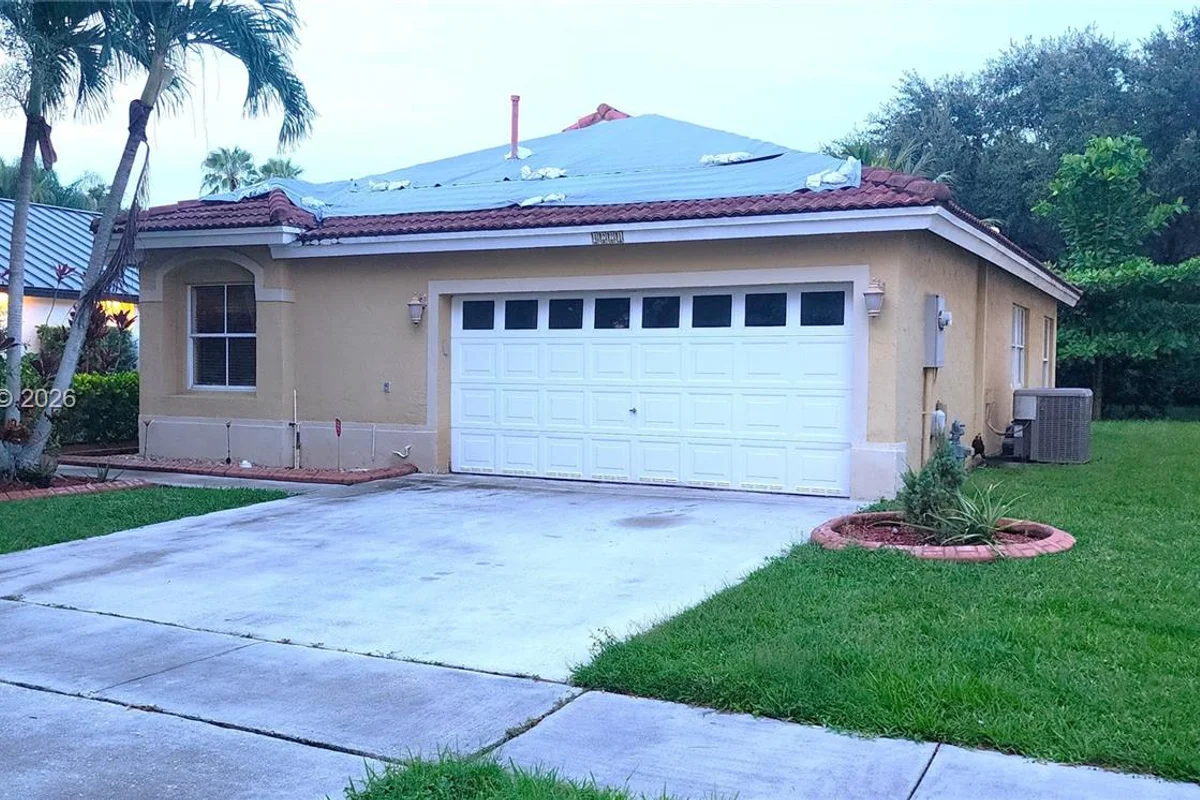 4221 SW 153rd Ave, Miramar: photo 1 of 55