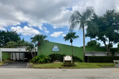 9200 Lime Bay Blvd, Tamarac: photo 1 of 30