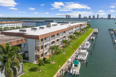 110 Shore Ct #315, North Palm Beach: photo 1 of 28