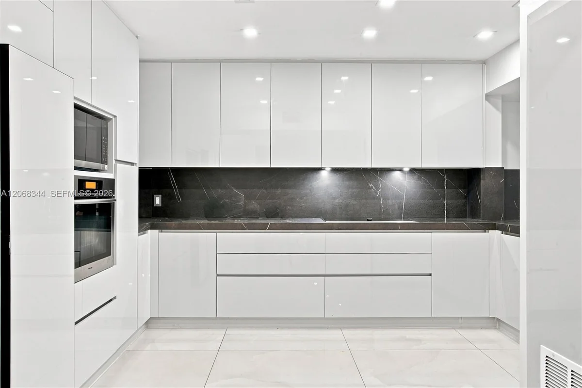 20302 NE 34th Ct #41, Aventura: photo 1 of 35
