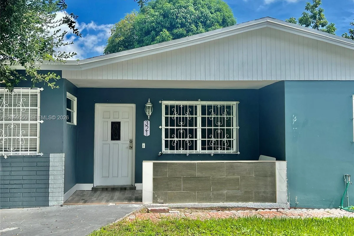321 NE 170th St, North Miami Beach: photo 1 of 26