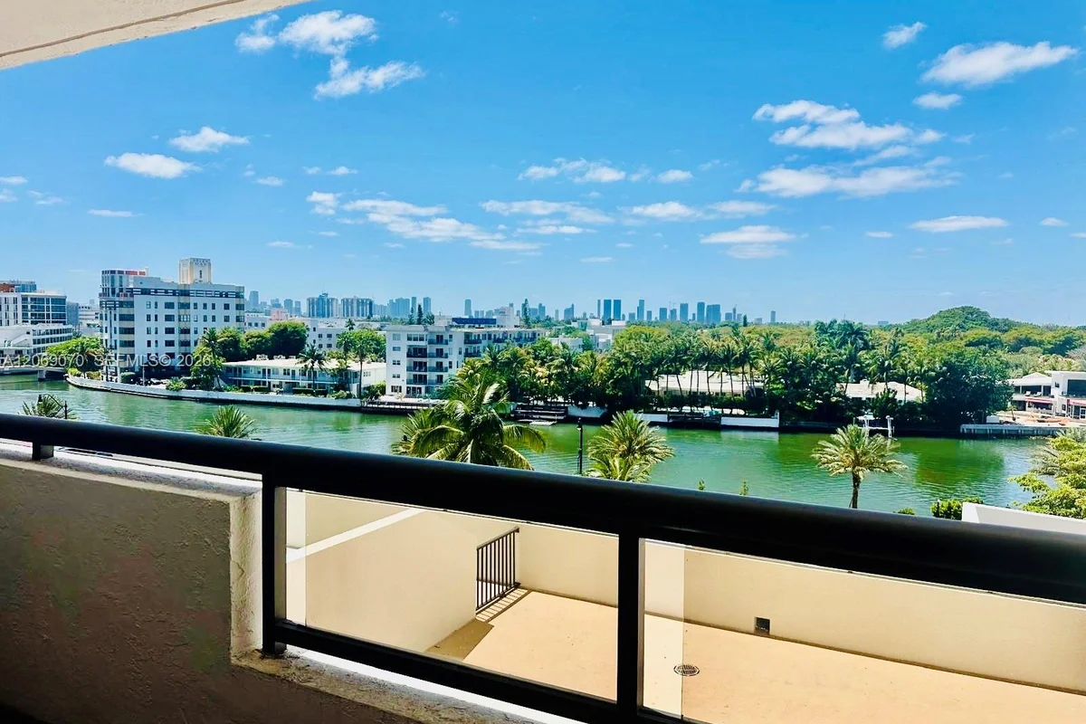 2555 Collins Ave #704, Miami Beach: photo 1 of 25