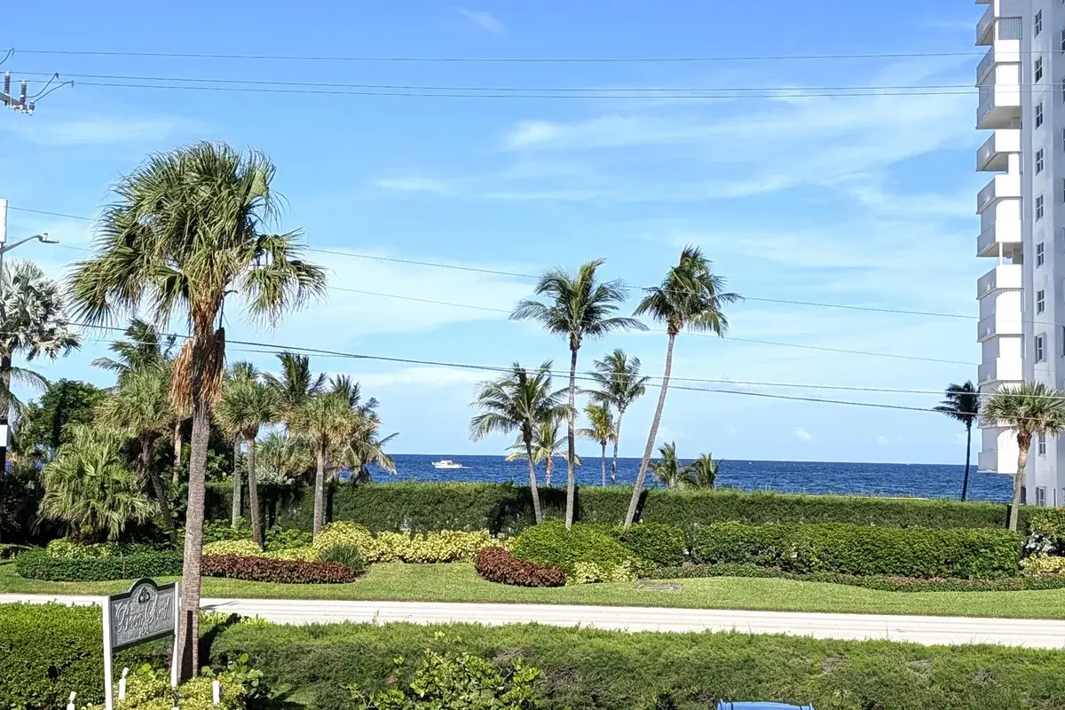 2929 S Ocean Blvd #2010, Boca Raton: photo 1 of 23