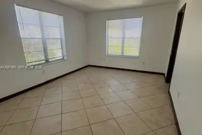 1165 98 #403, Bay Harbor Islands: photo 1 of 9
