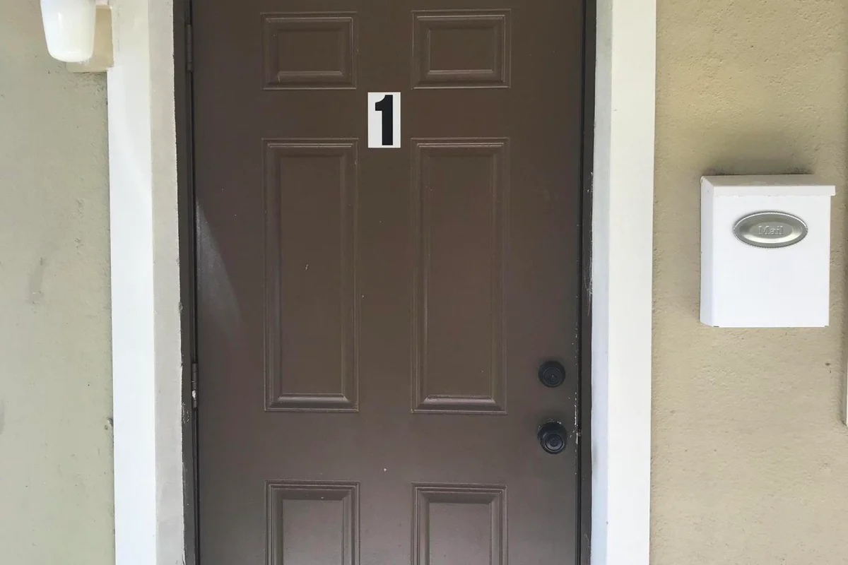 508 57th St #1, West Palm Beach: photo 1 of 14