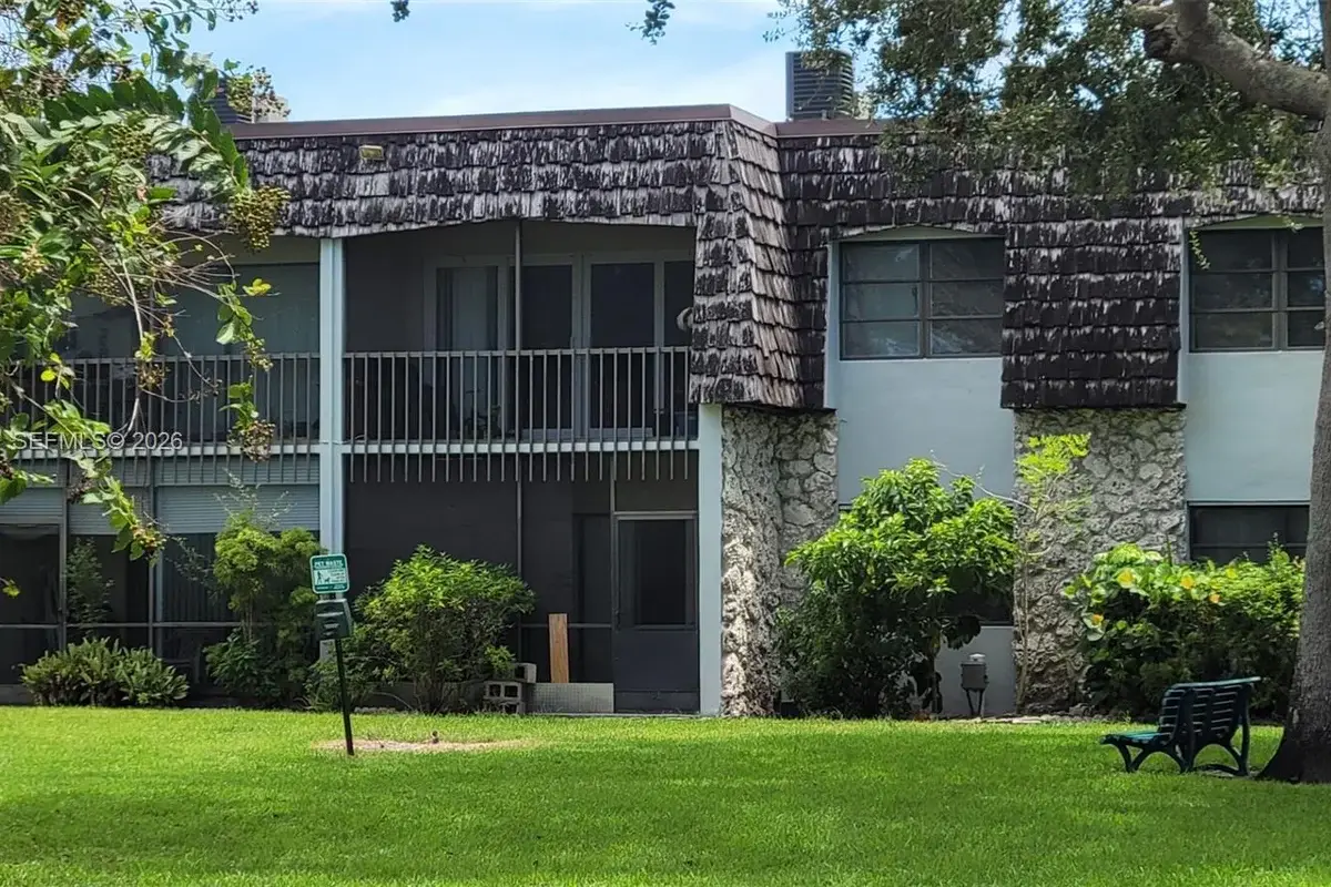 3129 Oakland Shores Dr #A109, Oakland Park: photo 1 of 10