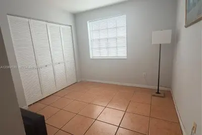 1201 N Liberty Ave #1201E, Homestead: photo 1 of 16