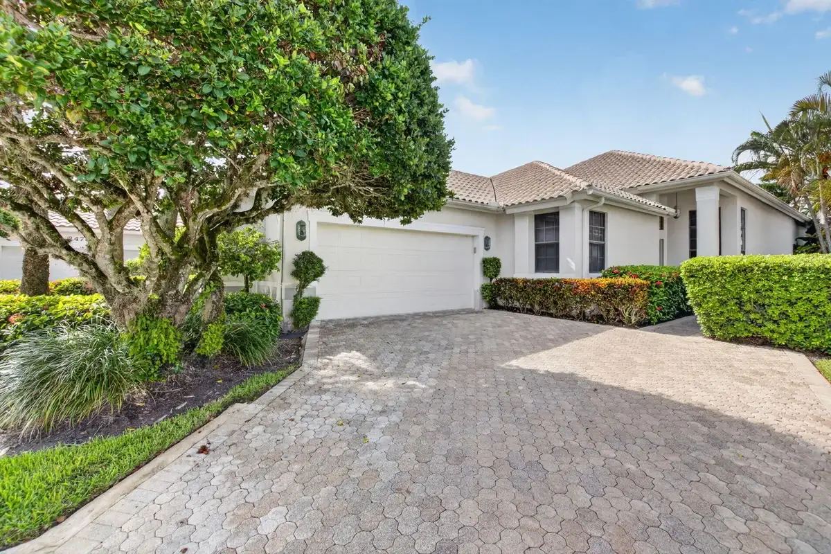 2482 NW 63rd St, Boca Raton: photo 1 of 49