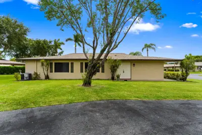 1634 Palmland Dr, Boynton Beach: photo 1 of 44
