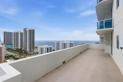 1945 S Ocean Dr #2408, Hallandale Beach: photo 1 of 72