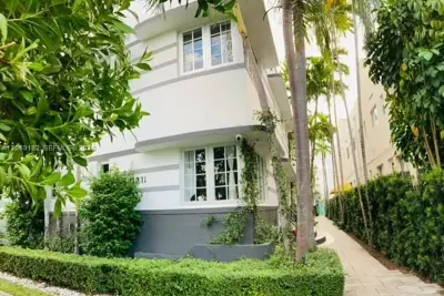 1211 Euclid Ave #7, Miami Beach: photo 1 of 9