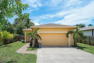2406 Sundy Ave, Delray Beach: photo 1 of 32