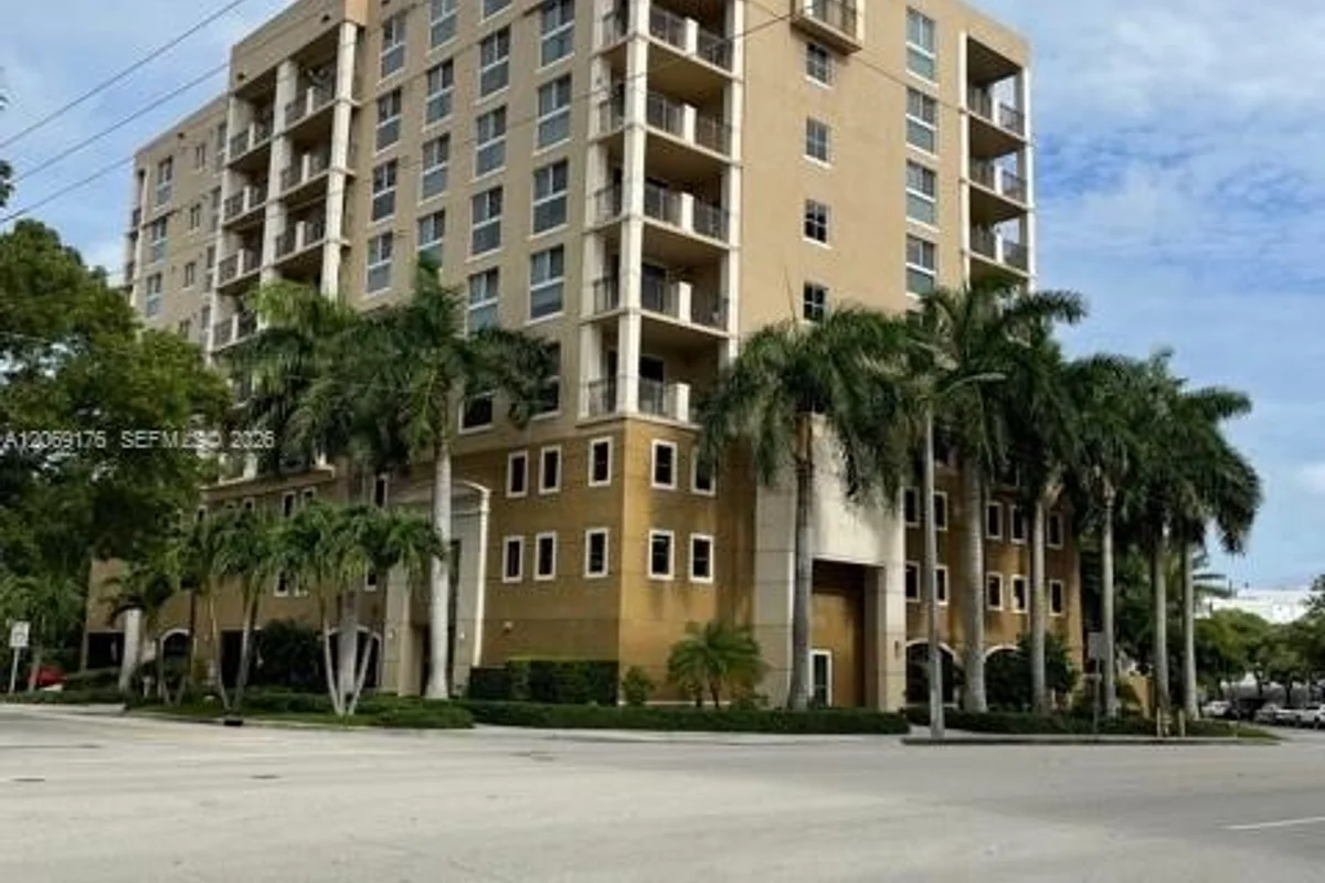 2650 SW 37th Ave #501, Miami: photo 1 of 16