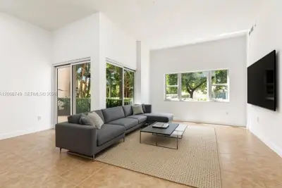 19900 E Country Club Dr #104, Aventura: photo 1 of 47