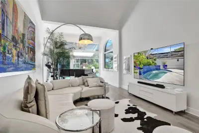 644 W Palm Aire Dr, Pompano Beach: photo 1 of 87