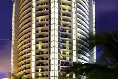 18001 Collins Ave #2206, Sunny Isles Beach: photo 1 of 14