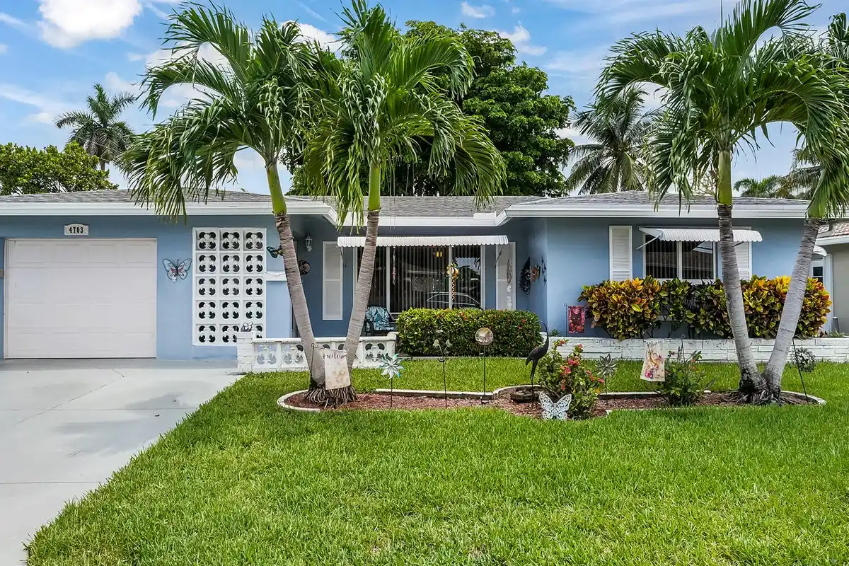 4703 NW 45th Ct, Tamarac: photo 1 of 33