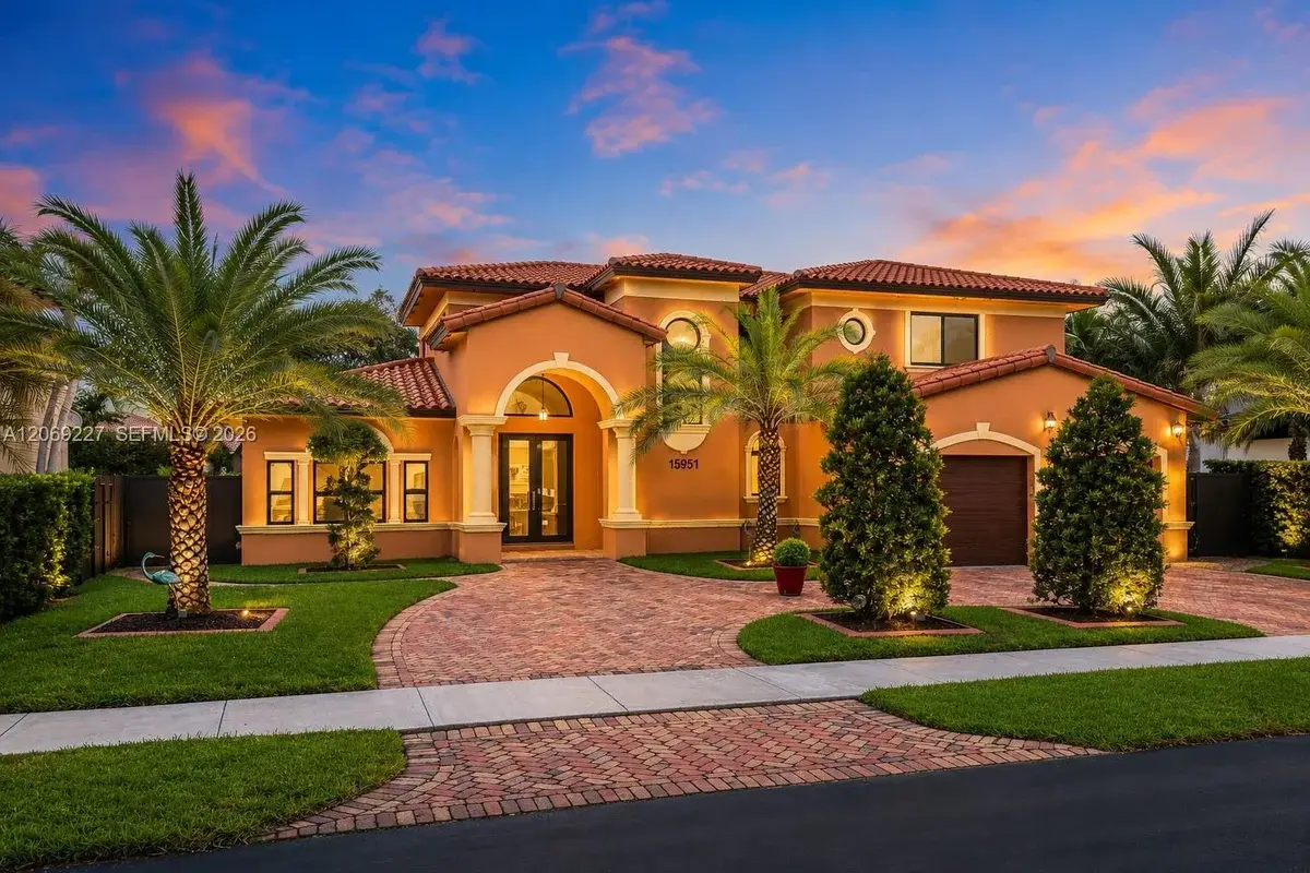 15951 NW 79th Ct, Miami Lakes: photo 1 of 33