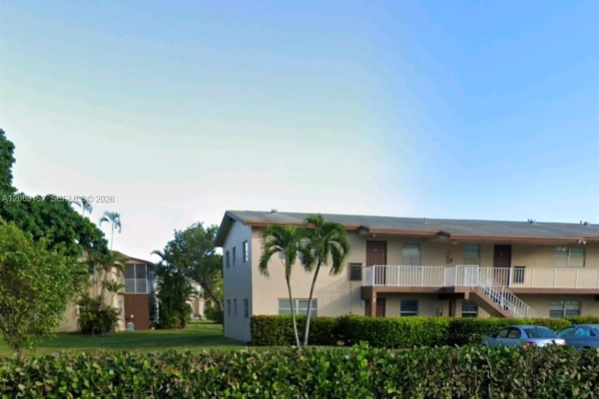 7400 NW 4th Pl #106, Margate: photo 1 of 2