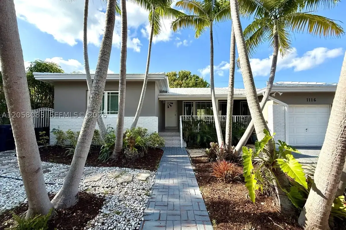 1116 Biarritz Dr, Miami Beach: photo 1 of 27