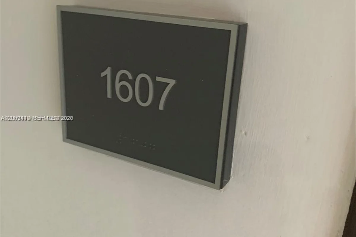 1830 S Ocean Dr #1607, Hallandale Beach: photo 1 of 28