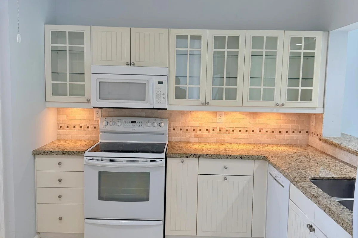 2351 NE 14th Street Cswy #537, Pompano Beach: photo 1 of 44