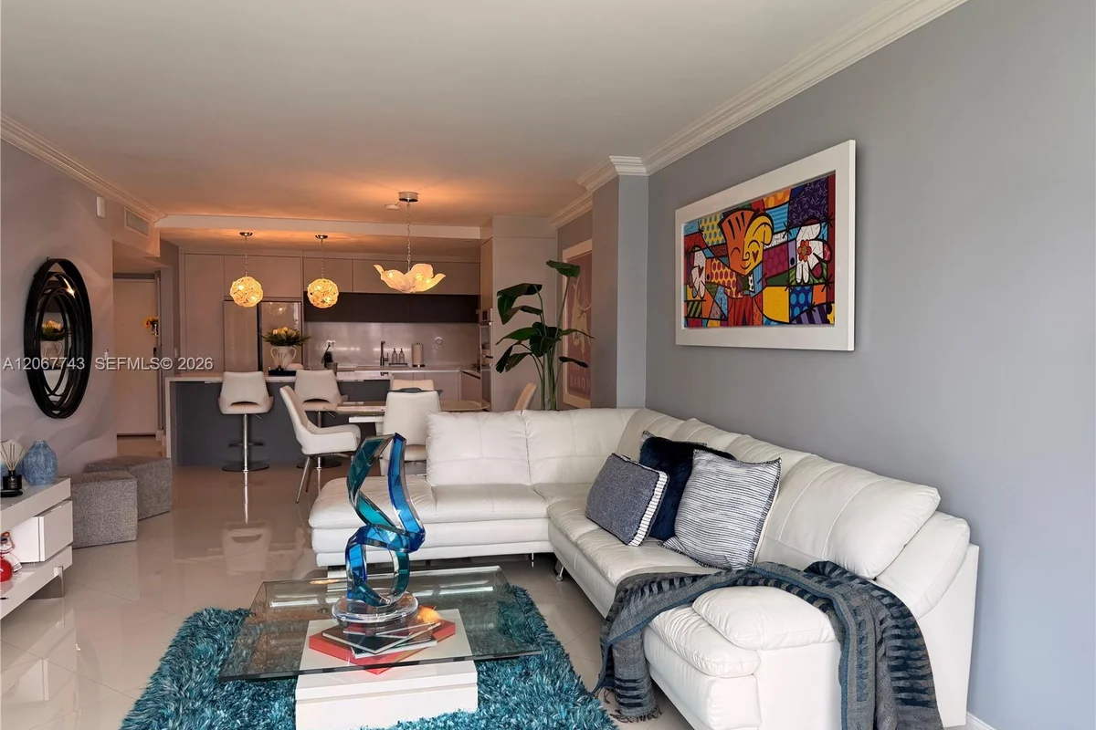 19390 Collins Ave #509, Sunny Isles Beach: photo 1 of 26