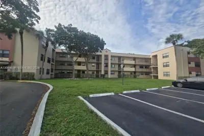 3470 Foxcroft Rd #307, Miramar: photo 1 of 1