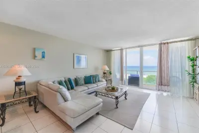 5601 Collins Ave #512, Miami Beach: photo 1 of 33