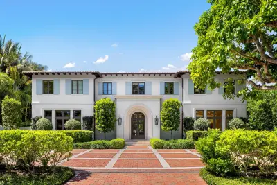 220 Jungle Rd, Palm Beach: photo 1 of 79
