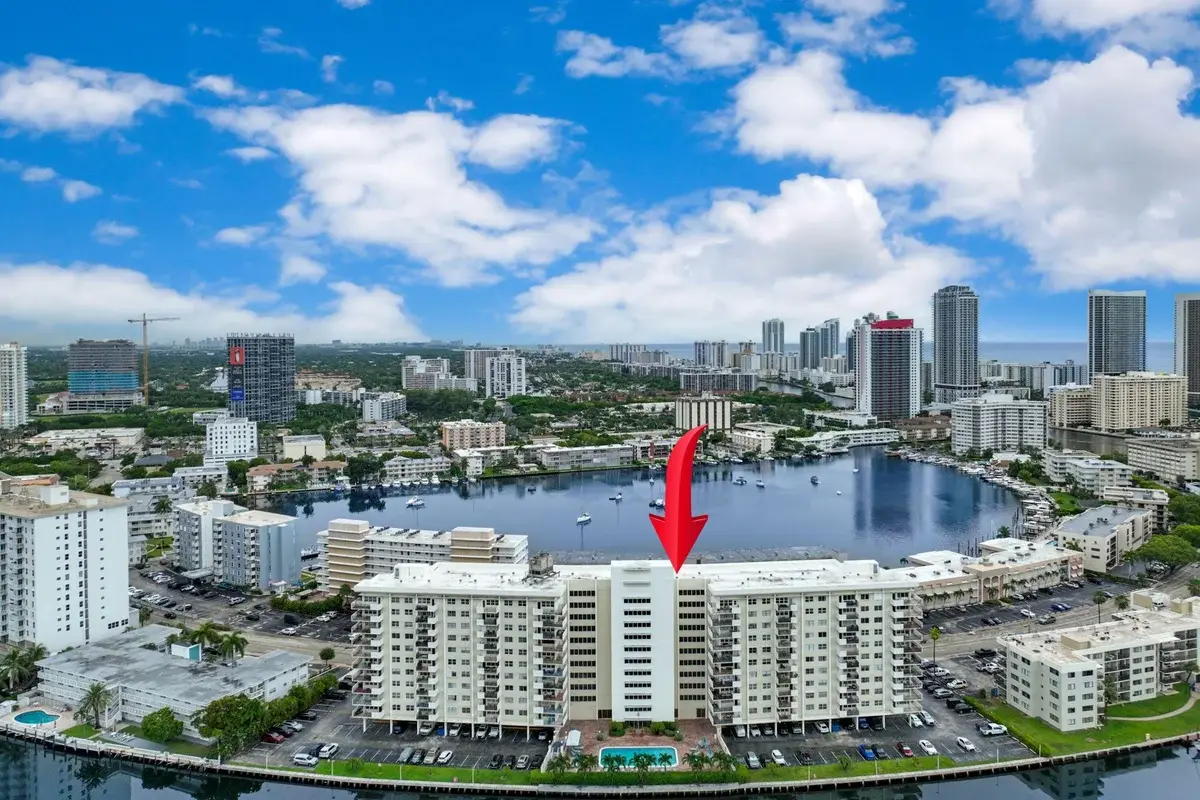 401 Golden Isles Dr #1014, Hallandale Beach: photo 1 of 27