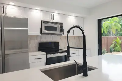 5428 54th Way, West Palm Beach: photo 1 of 24