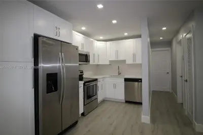 8701 SW 141st St #K6, Palmetto Bay: photo 1 of 16